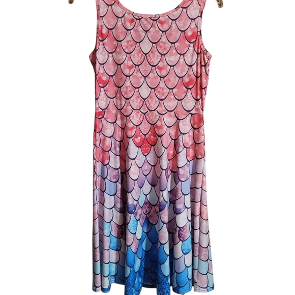 Fun Mermaid Style Sleeveless Dress hombre coloring from pink to blue Size L - Picture 2 of 6